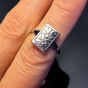 Pura Vida Tarot Card Ring